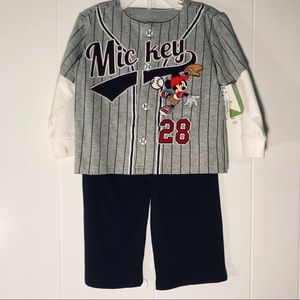 Disney’s Mickey Mouse 2 Piece Set Shirt & Sweats